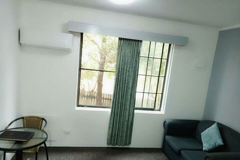 Excelsior Motor Inn - Darwin Holiday 5