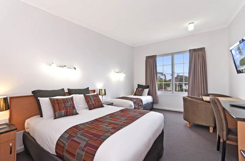 William Dutton Motel - Darwin Holiday 1