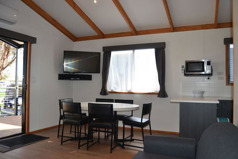 Portland Tourist Park - Darwin Holiday 5