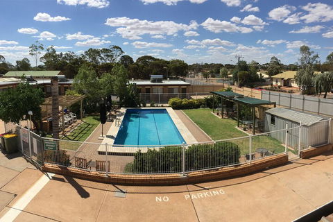 Acacia Ridge Motor Inn - Darwin Holiday 2