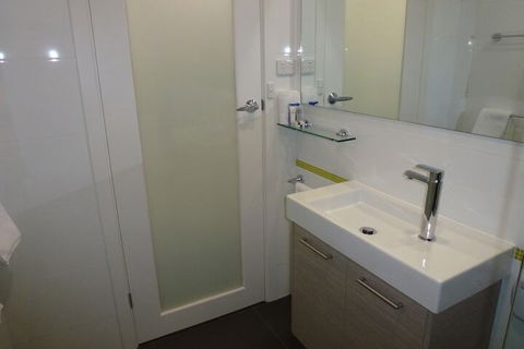 Golden Chain Tower Motor Inn - Darwin Holiday 7