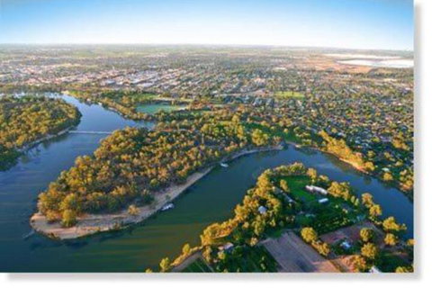 Ditto Daddys - Darwin Holiday 7