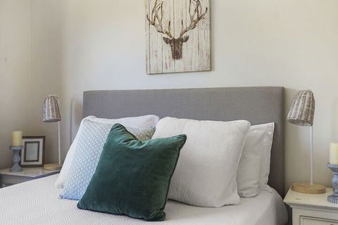 Lakeside Holiday Apartments Merimbula - Darwin Holiday 5