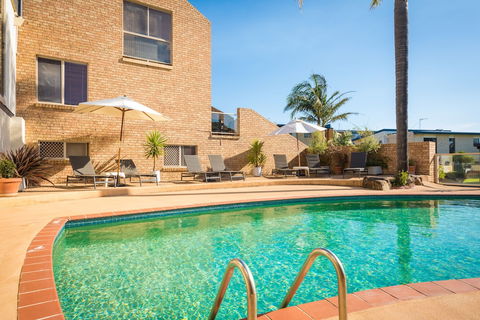 Black Dolphin Resort Motel & Apartments - Darwin Holiday 2