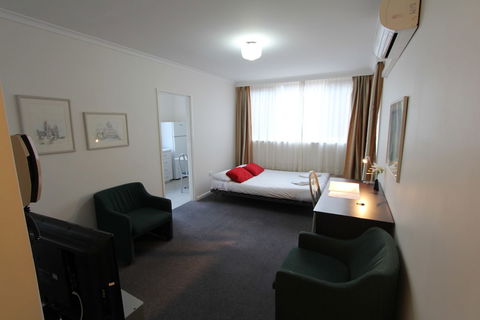 Drummond Apartments Services - Darwin Holiday 1