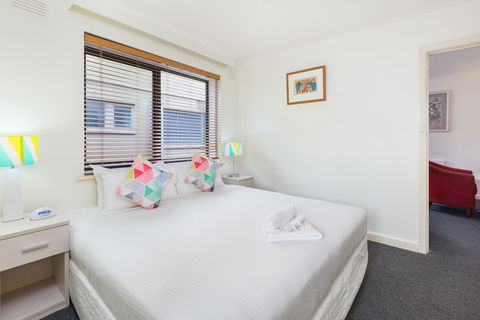 City Edge Serviced Apartments East Melbourne - Darwin Holiday 5