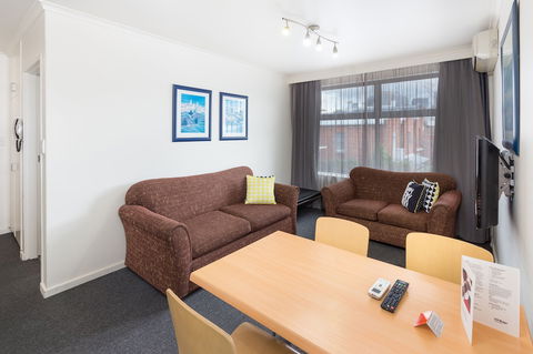 City Edge Serviced Apartments East Melbourne - Darwin Holiday 2