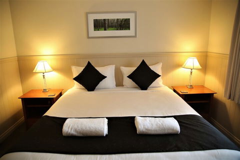 Bushy Lake Chalets - Darwin Holiday 3