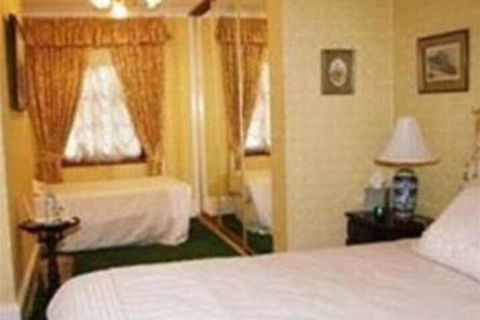 The Old George & Dragon Guesthouse - Darwin Holiday 0