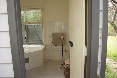 The Rustic Spirit - Darwin Holiday 2