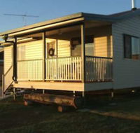 Lee Farm Stay Cottages - Darwin Holiday