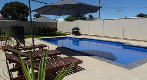 Ploughmans Motor Inn - Darwin Holiday 6