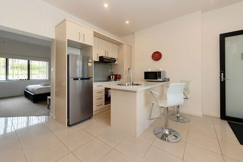 Hobart Lodge - Darwin Holiday 1