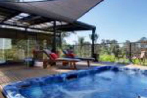 Sunway Farm Bed & Breakfast & Rosebud Cottage - Darwin Holiday 0