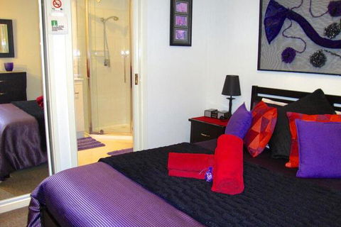 Sunway Farm Bed & Breakfast & Rosebud Cottage - Darwin Holiday 3