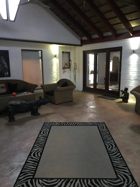 Zebras Guest House - Darwin Holiday 5