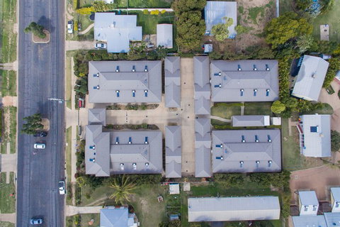 Emerald Inn - Darwin Holiday 1