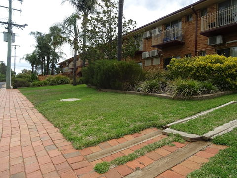 Tallarook Motor Inn - Darwin Holiday 6