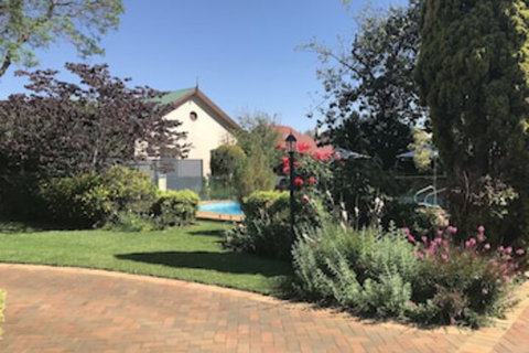 Country Apartments - Darwin Holiday 0