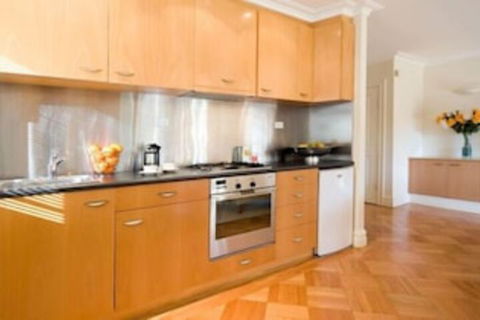 Lakeside Suites 1 - Darwin Holiday 6