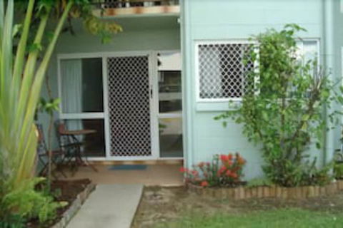 Coral Reef Apartments - Darwin Holiday 2