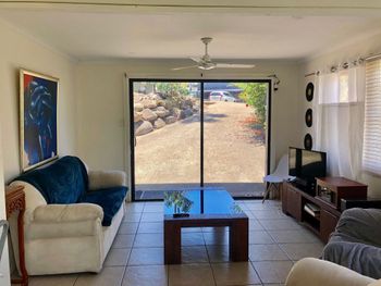 Airlie Beach Pet Friendly 3 Bedrooms - Darwin Holiday 0