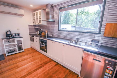 Bianconero - Darwin Holiday 1