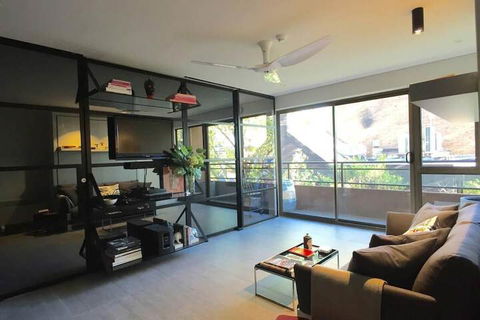 Meticulously Designed Sydney Aptmnt - Darwin Holiday 5