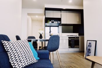 Dreaming Apartment On Melbourne CBD - Darwin Holiday 0