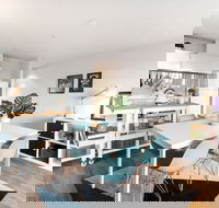 Roomerang at Neo 17 - Darwin Holiday