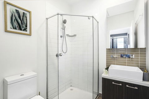 Roomerang At Melbourne Star 40 - Darwin Holiday 4