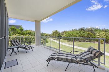 Bale Beach Front Resort Home Apartment 1128 - Darwin Holiday 4