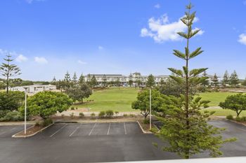 Kingscliff Ocean Culture 1212 - Darwin Holiday 4