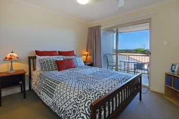 Pacific Royale Holiday Apartment 313 - Darwin Holiday 6