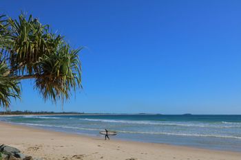 Pacific Royale Holiday Apartment 313 - Darwin Holiday 3