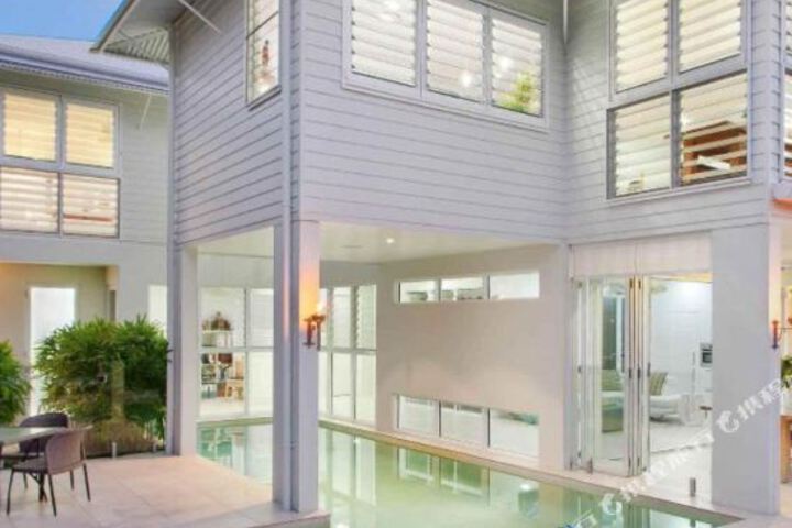 Noosa QLD Darwin Holiday