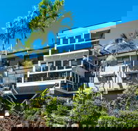 Oasis 1 Hamilton Island 2 Bedroom Apartment In Central Location With Golf Buggy - Darwin Holiday