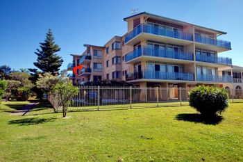 The Helm Unit 7 22 Voyager Close - Darwin Holiday 0