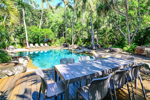Poinciana 011 Deluxe 2 Bedroom Apartment Centrally Located With Golf Buggy - Darwin Holiday 3