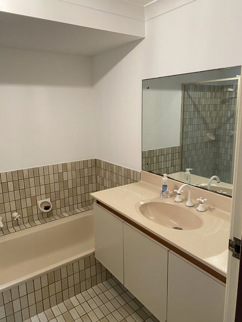 Lands Edge - Darwin Holiday 2