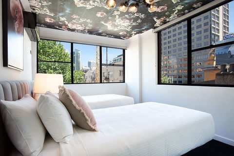 Crown Jewel Darlinghurst - Darwin Holiday 1