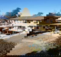 Seranin Bathurst - Darwin Holiday