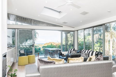 Your Luxury Escape - Vue From Here - Darwin Holiday 6