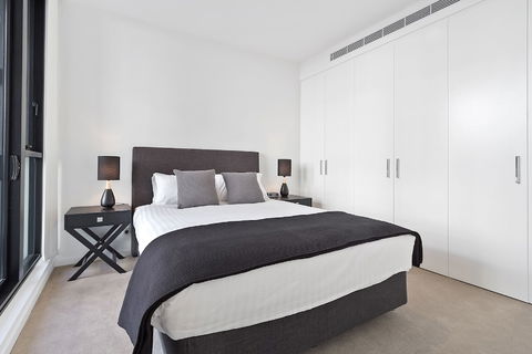 Wyndel Anderson - Darwin Holiday 3