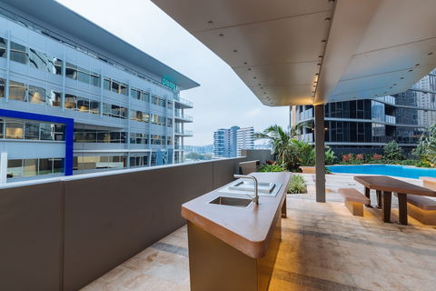 Airtrip Apartment On Manning St - Darwin Holiday 0