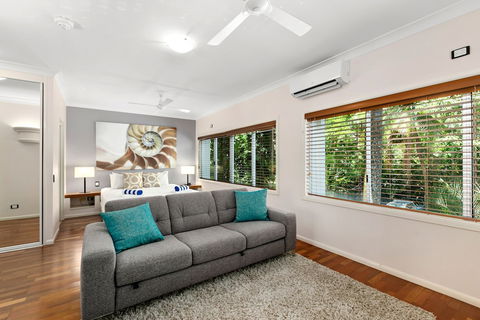 Poolside Apt. In Alamanda Resort 74 - Darwin Holiday 5