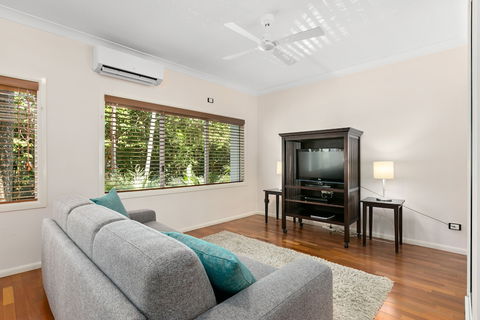 Poolside Apt. In Alamanda Resort 74 - Darwin Holiday 6