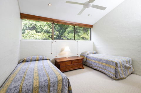 Bayona U7 - Darwin Holiday 2