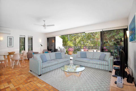 Bayona U4 - Darwin Holiday 5