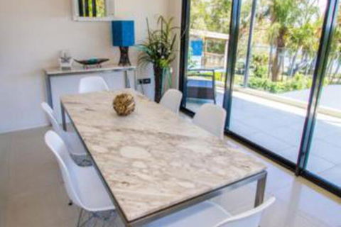 Baywatch 3 - Darwin Holiday 5